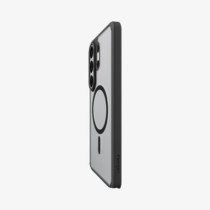 ACS10959 - Galaxy S26 Ultra Case Ultra Hybrid (Mag Fit) Matte Black showing the back and partial side