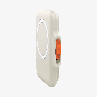 AFA07616 - MagSafe Card Holder Tintap (MagFit) in Dune Beige showing the back and partial side