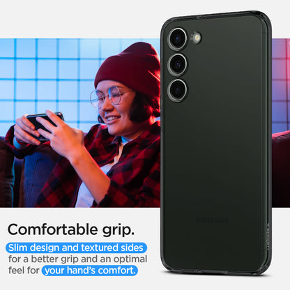 ACS05709 - Galaxy S23 Case Liquid Crystal in space crystal comfortable grip. slim design and textured sides for a better grip and an optimal feel for your hand's comfort.